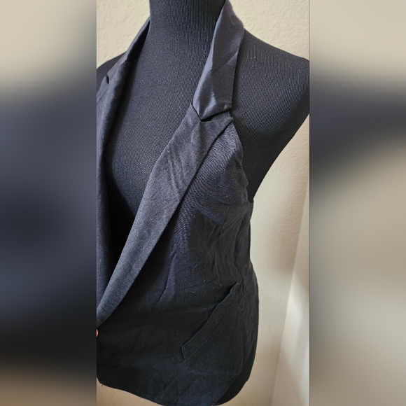 Mason Open Front Vest - Picture 2 of 4